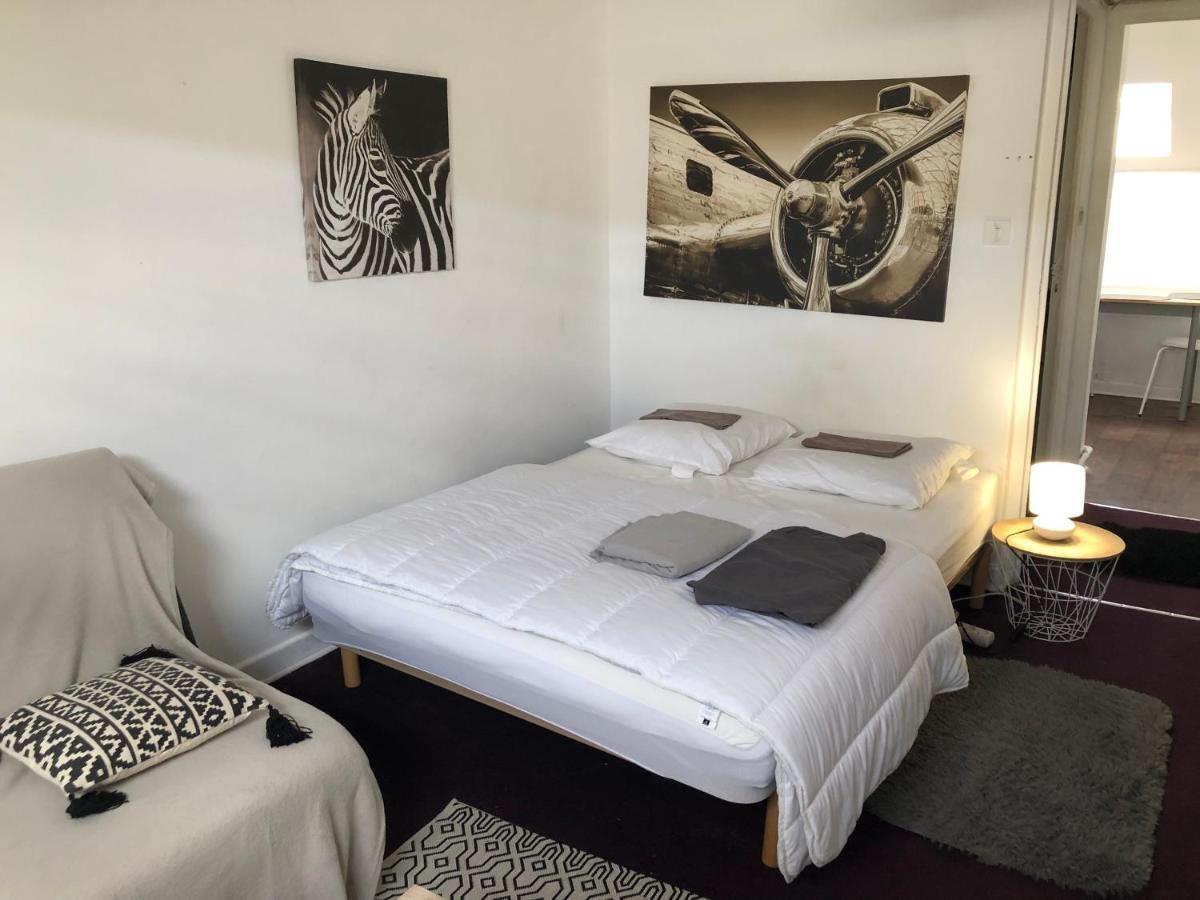 Apartmán Le Victor Hugo 4 D Et Sa Pizza Offerte Aurillac Exteriér fotografie